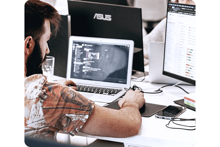 agencja reklamowa social elite - Filip Mrozek