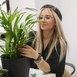 social elite praktyki